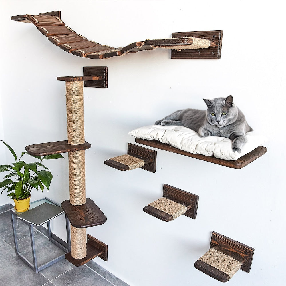 Wall-Mounted Wooden Cat Tree with Sisal Rope
Ladder